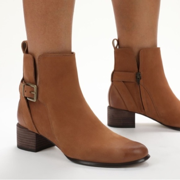 Vionic Women's Sienna Boots - Picture 11 of 15